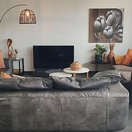 Schitterende Loft Met Gratis Parking, Vlakbij *
